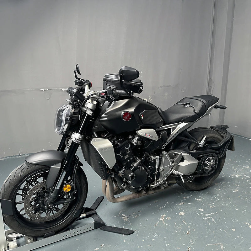 CBR650R 2020, compatível com os modelos Honda CB1000R, CBR e CB 650R 2020. 
Adequado para navegação de motos, bagagem, depósito e acessórios de corrida.