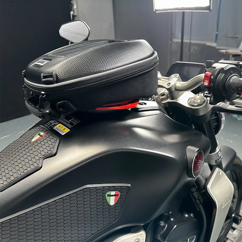 CBR650R 2020, compatível com os modelos Honda CB1000R, CBR e CB 650R 2020. 
Adequado para navegação de motos, bagagem, depósito e acessórios de corrida.